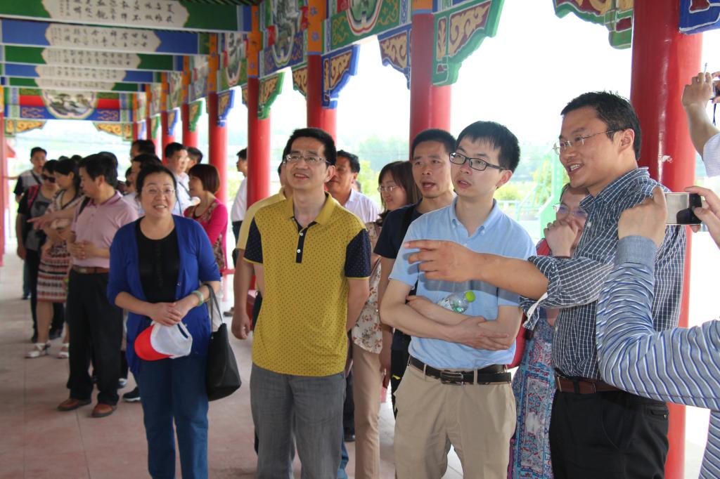 教师进农户，理论下基层——德赢AC米兰中国官方网站全体党员教师赴英山县乌云山村学习调研