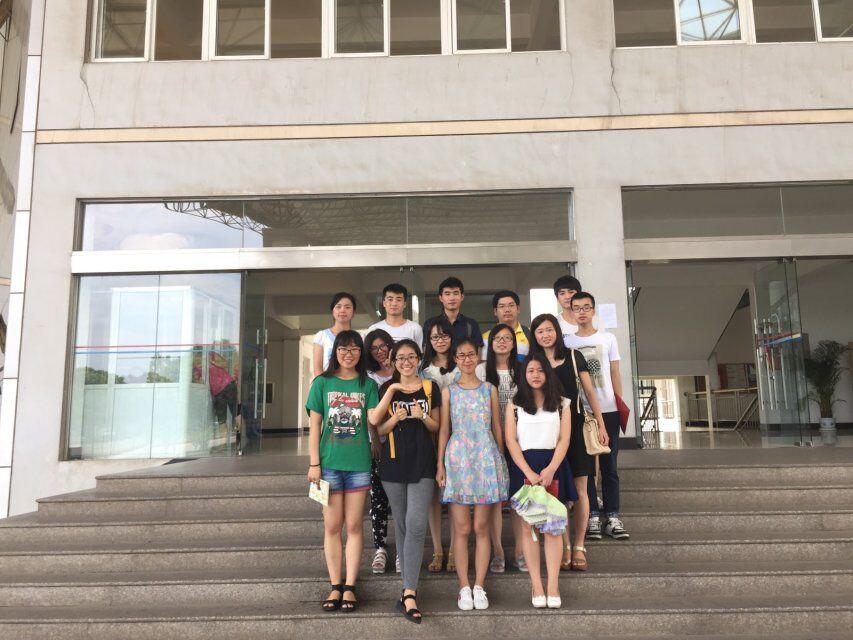 德赢官网本科生党支部换届大会顺利举行